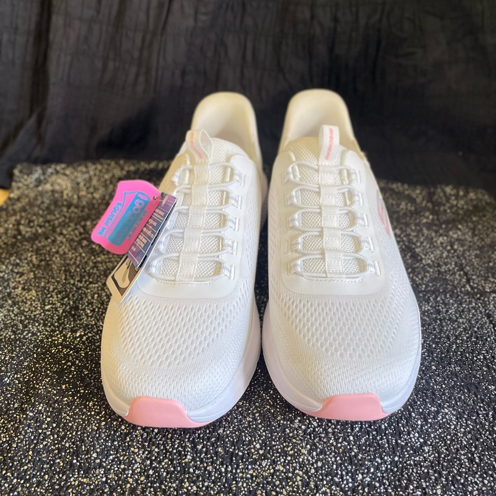 SOLD-Skechers Swift Slip-Ins – Size 10 New